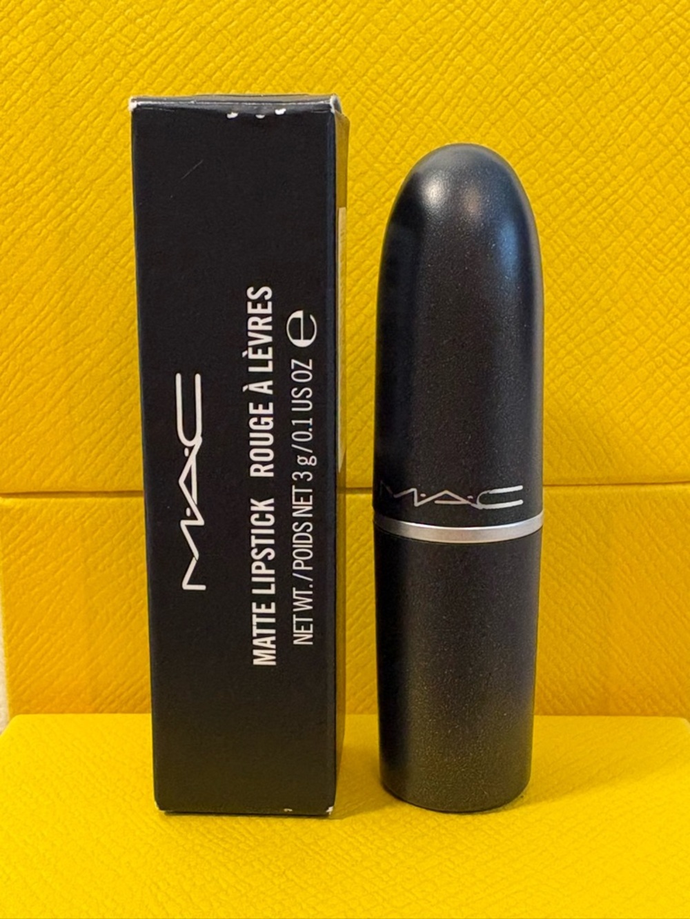 VINTAGE DISCONTINUED MAC Cosmetics lipstick in DEEP LOVE - Picture 2 of 5